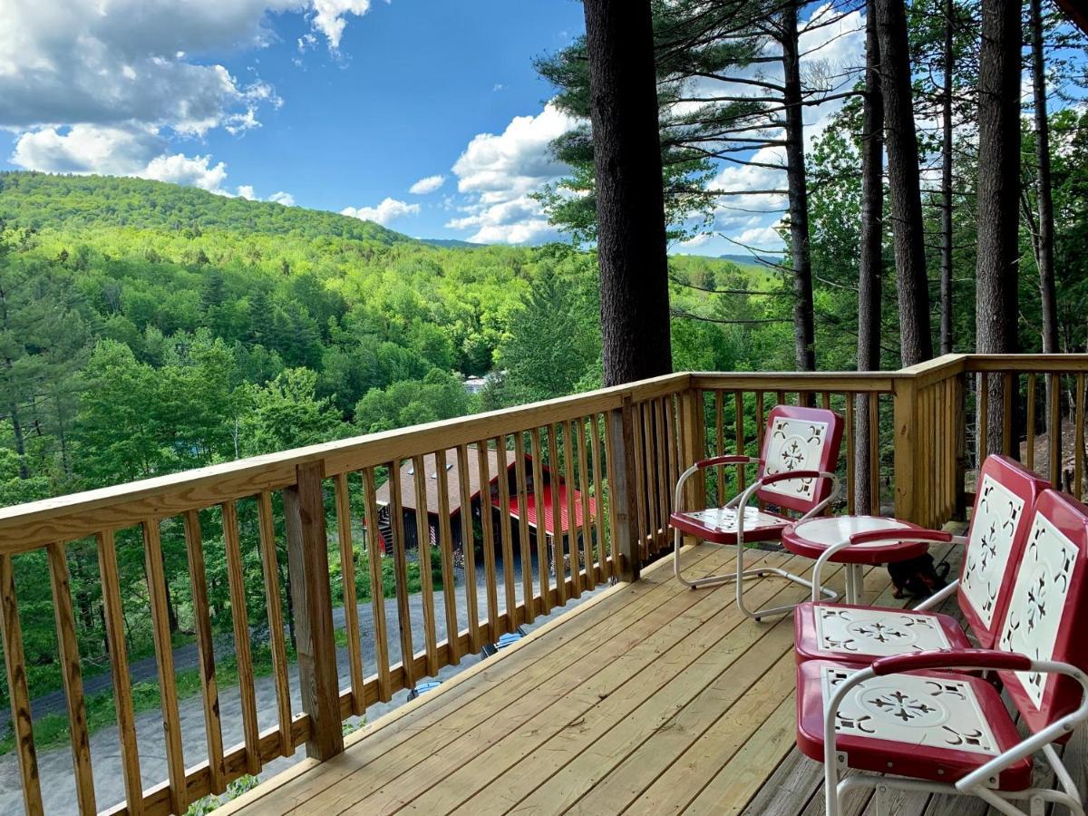 Grunberg Haus Inn & Cabins Waterbury Esterno foto