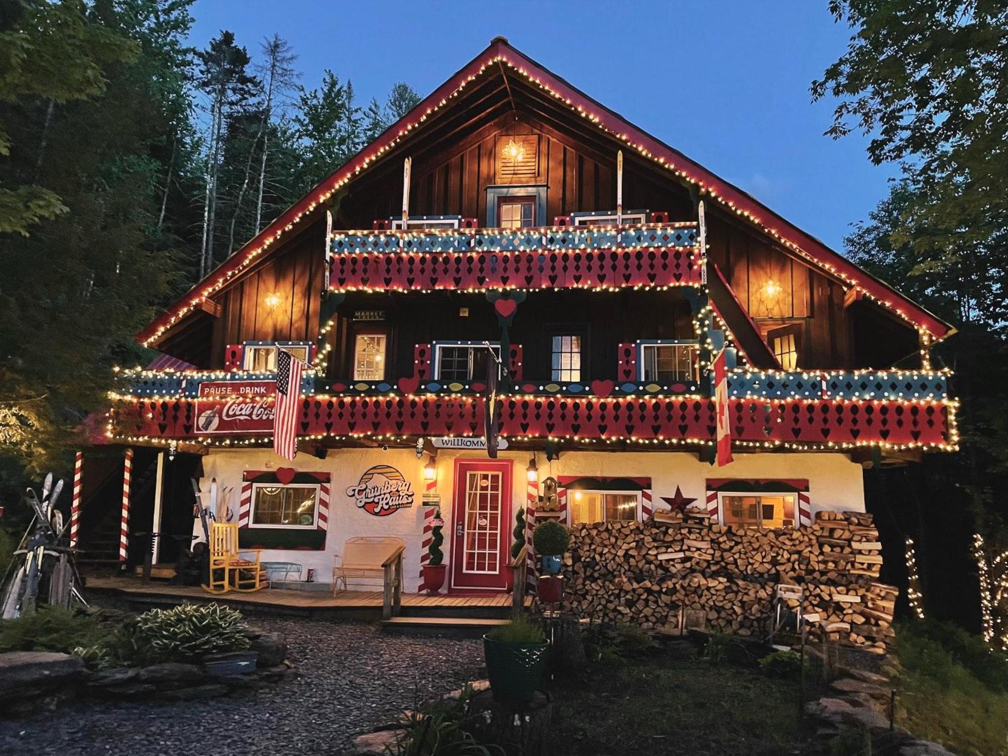 Grunberg Haus Inn & Cabins Waterbury Esterno foto